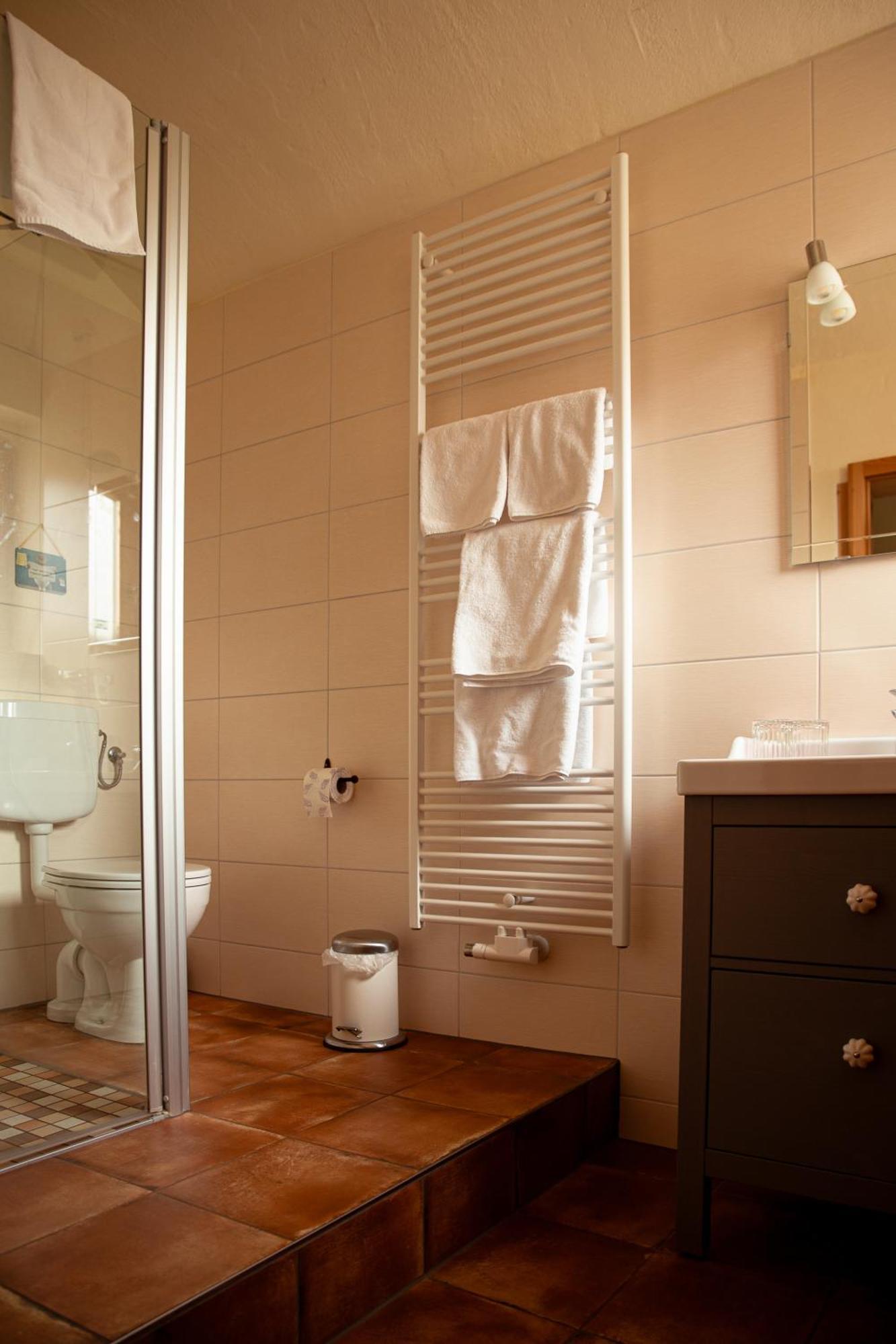 An den Elbwiesen Gästezimmer Weißstorch Nur Nichtraucher Dommitzsch Exterior foto
